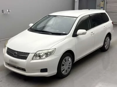 Toyota COROLLA FIELDER  с аукциона в Японии