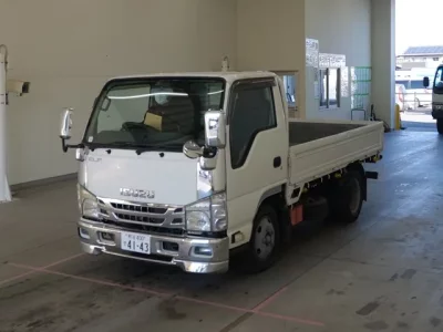 Isuzu ELF  с аукциона в Японии
