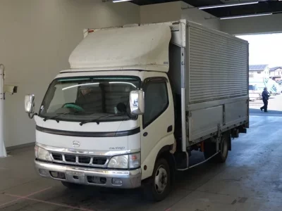 Hino DUTRO  с аукциона в Японии