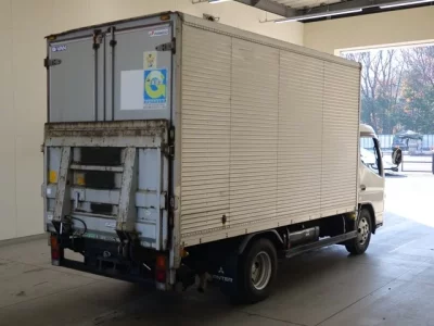 Mitsubishi CANTER  с аукциона в Японии