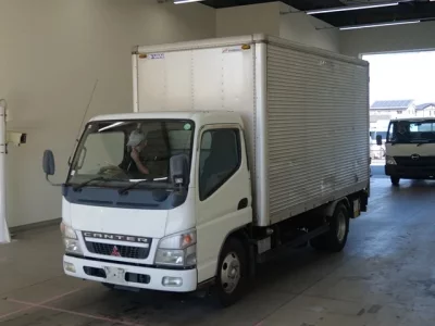 Mitsubishi CANTER  с аукциона в Японии