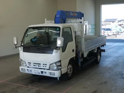 Isuzu ELF  с аукциона в Японии