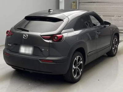 Mazda MX-30  с аукциона в Японии