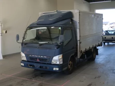 Mitsubishi CANTER  с аукциона в Японии