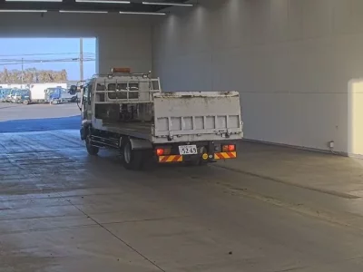 Isuzu FORWARD  с аукциона в Японии