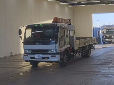 Isuzu FORWARD  с аукциона в Японии