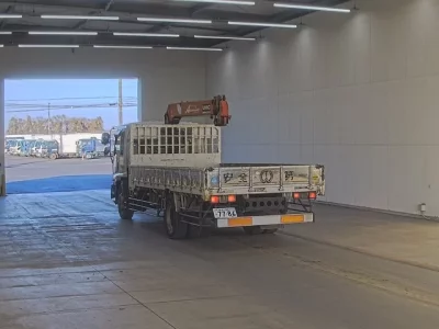 Isuzu FORWARD  с аукциона в Японии