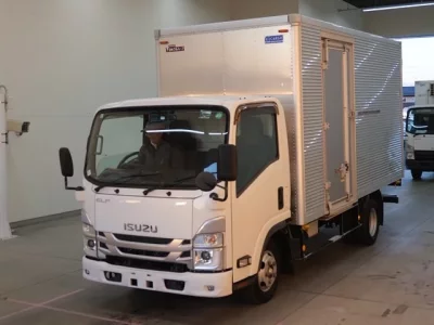 Isuzu ELF