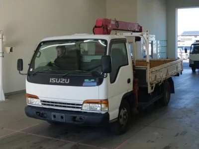 Isuzu ELF