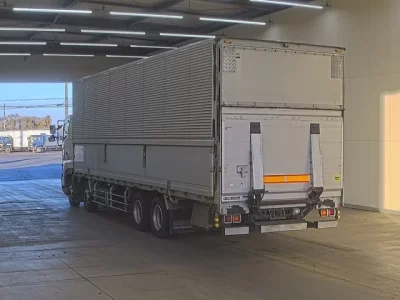 Hino PROFIA  с аукциона в Японии