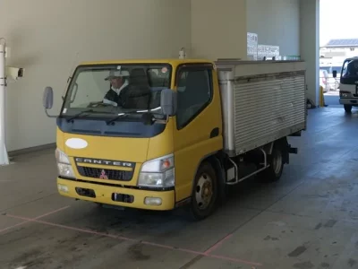 Mitsubishi CANTER  с аукциона в Японии