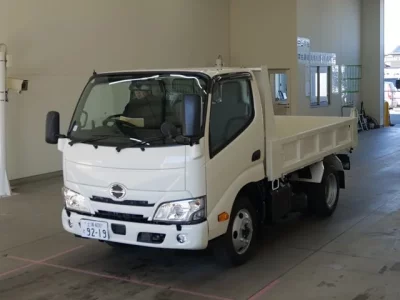 Hino DUTRO  с аукциона в Японии