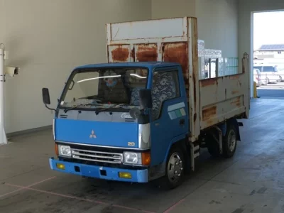 Mitsubishi CANTER  с аукциона в Японии
