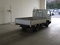 Nissan ATLAS лот № 1833 оценка 3.5  с аукциона в Японии 1