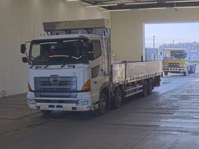 Hino PROFIA  с аукциона в Японии