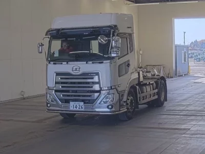 Nissan QUON  с аукциона в Японии