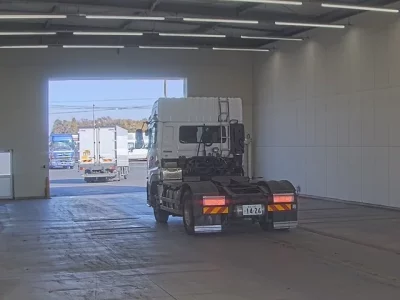 Nissan QUON  с аукциона в Японии