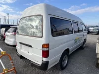 Toyota HIACE VAN лот № 80017 оценка 0  с аукциона в Японии 1
