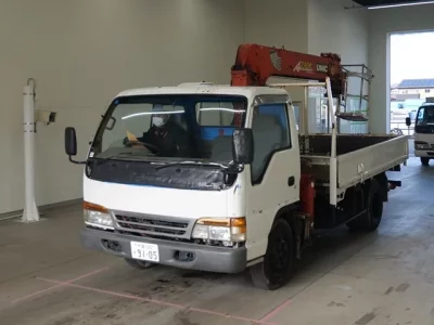 Isuzu ELF  с аукциона в Японии