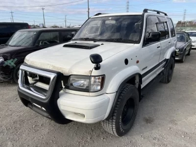Isuzu BIGHORN