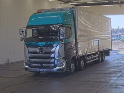 Hino PROFIA  с аукциона в Японии