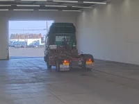 Nissan TRUCK лот № 4594 оценка R  с аукциона в Японии 1