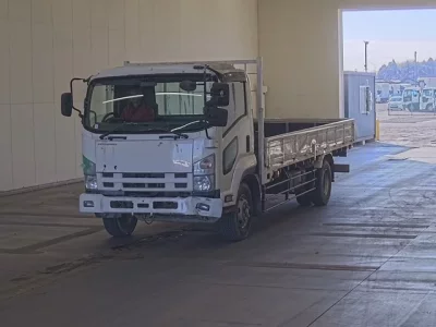 Isuzu FORWARD  с аукциона в Японии
