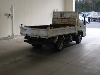 Isuzu ELF  с аукциона в Японии