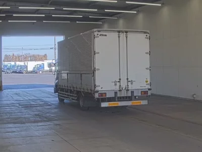 Isuzu FORWARD  с аукциона в Японии