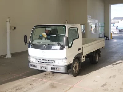 Mazda TITAN  с аукциона в Японии