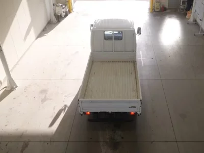 Mazda TITAN  с аукциона в Японии