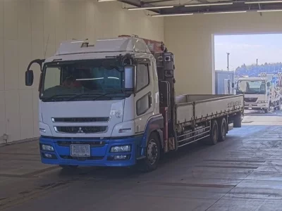 Mitsubishi SUPER GREAT  с аукциона в Японии