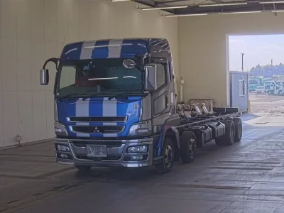 Mitsubishi SUPER GREAT  с аукциона в Японии