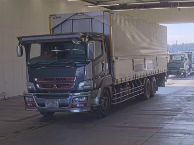 Mitsubishi SUPER GREAT  с аукциона в Японии