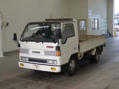 Mazda TITAN