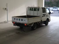 Toyota DYNA лот № 1925 оценка 3.5  с аукциона в Японии 1