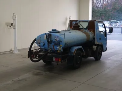 Isuzu ELF  с аукциона в Японии