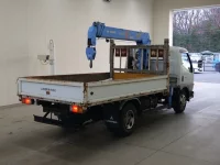 Mitsubishi CANTER лот № 1963 оценка 3.5  с аукциона в Японии 1