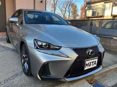 Lexus IS  с аукциона в Японии