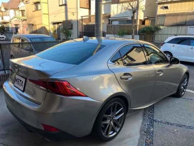 Lexus IS  с аукциона в Японии