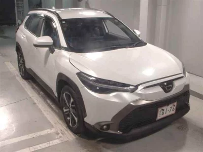 Toyota COROLLA CROSS  с аукциона в Японии