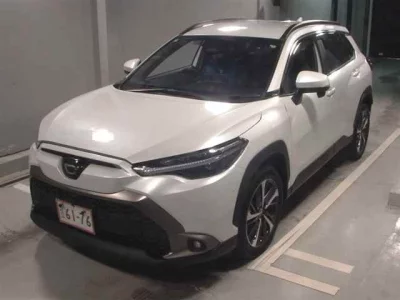 Toyota COROLLA CROSS  с аукциона в Японии