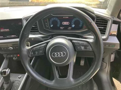 Audi A1  с аукциона в Японии