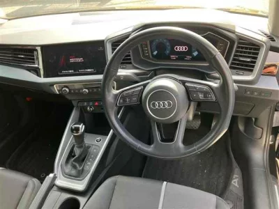 Audi A1  с аукциона в Японии