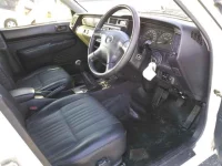 Toyota COMFORT лот № 262 оценка R  с аукциона в Японии 2