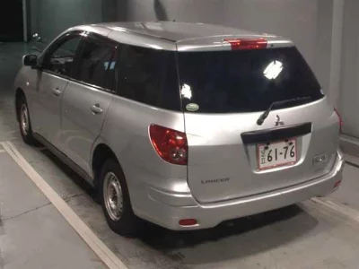 Mitsubishi LANCER VAN