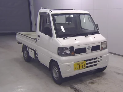 Nissan CLIPPER TRUCK