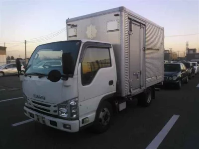 Isuzu ELF