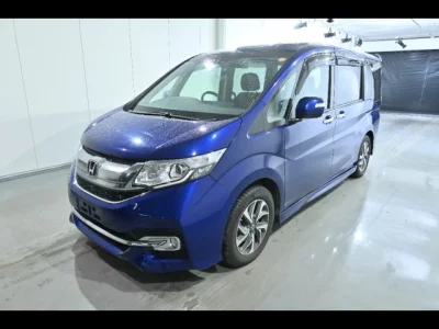 Honda STEP WAGON  с аукциона в Японии
