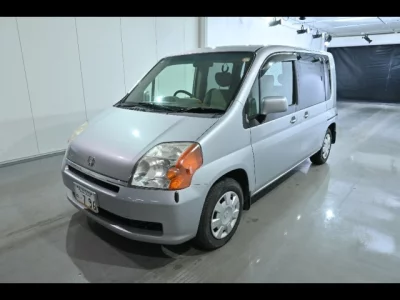 Honda MOBILIO  с аукциона в Японии
